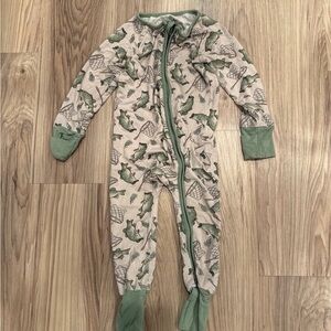 Caden Lane Bass Buddies Convertible Zip Romper 12-18 months